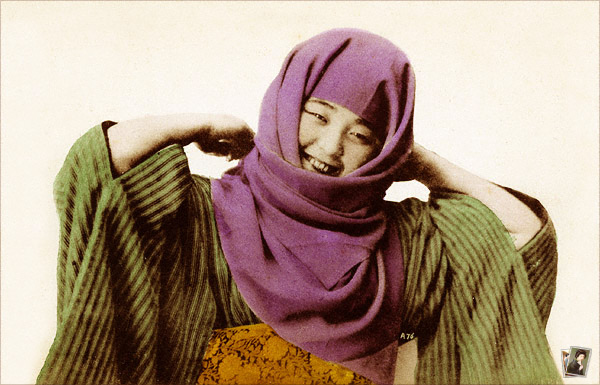 الحجاب التقليدي الياباني(اوكوسو زوكين) عجيب**,أنيدرا